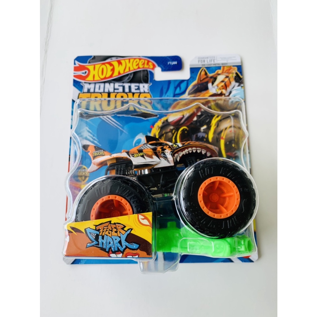 HOTWHEELS HOT WHEELS MONSTER TRUCKS TRUCK TIGER SHARK HIU ORANGE DIECAST MINIATUR MOBIL MAINAN MOBIL