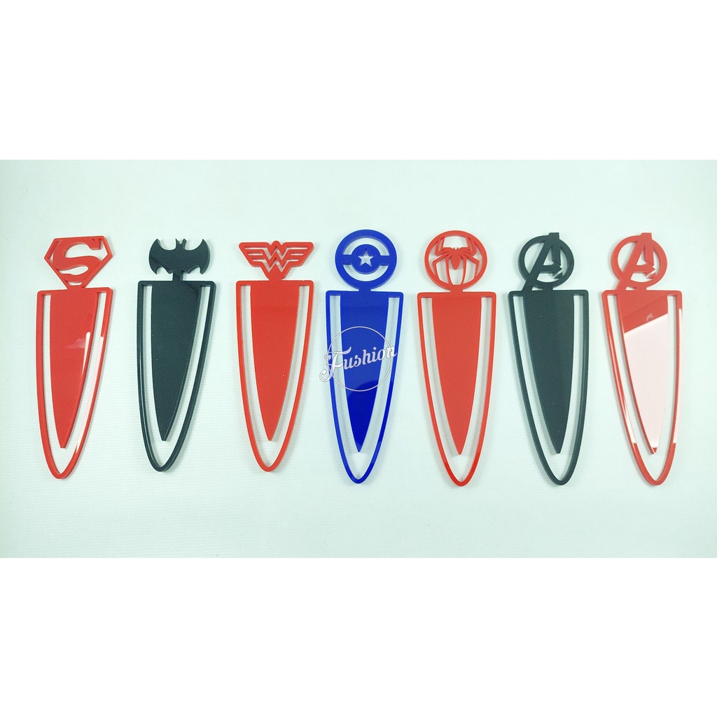 

Akrilik (Acrylic) Pembatas Buku Superhero / Bookmark