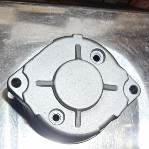 Cover Tutup Breket Dinamo Starter Mitsubishi 8dc 8dc9 8dc-9