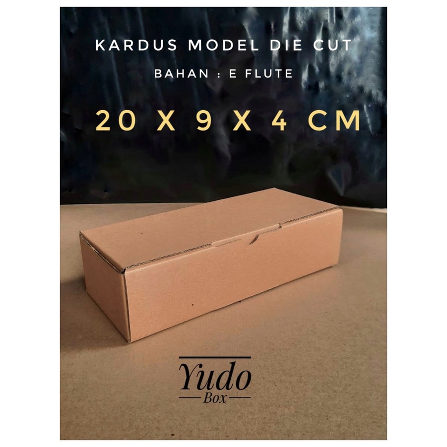 

kardus karton box uk.20 x 9 x 4 cm model diecut pizza