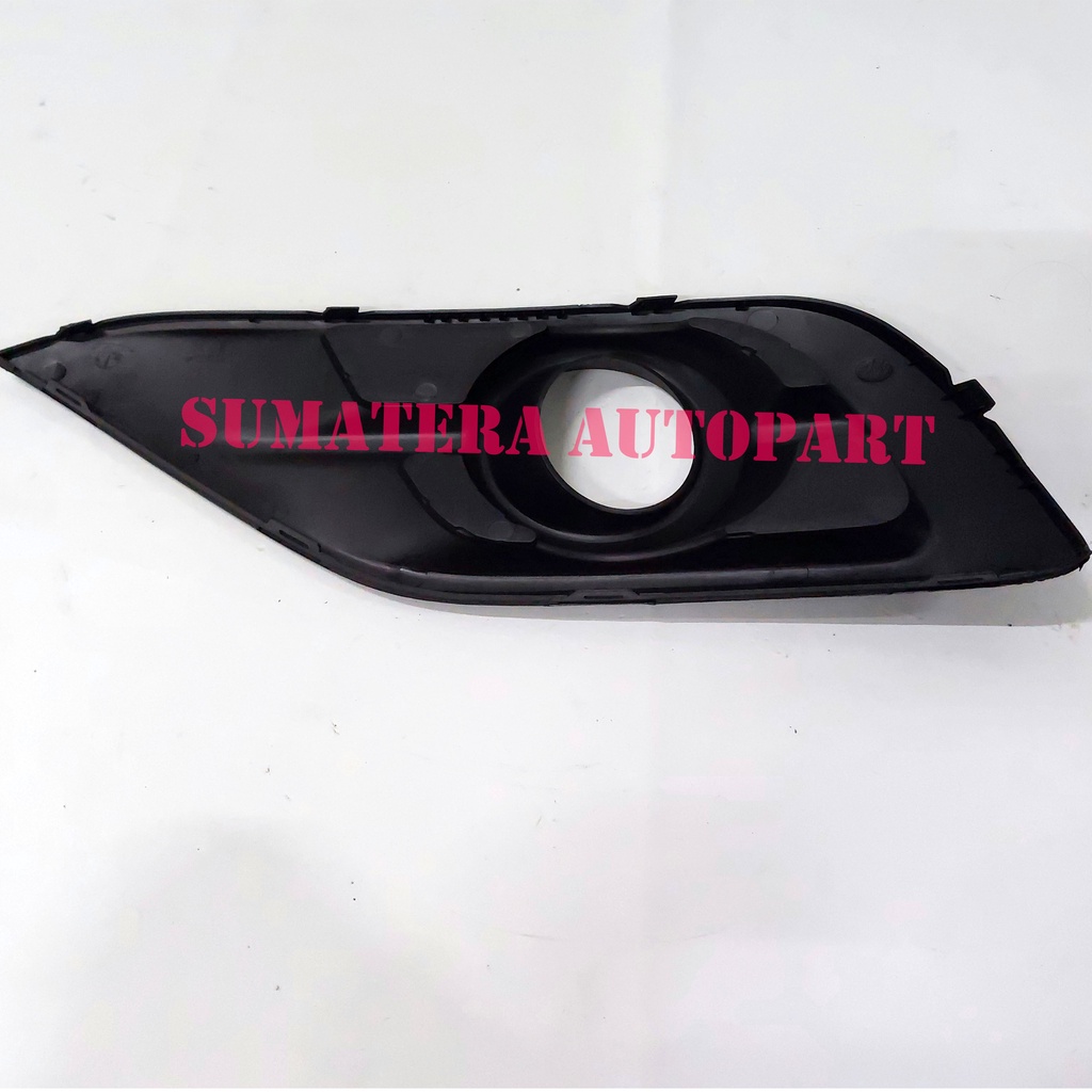 Cover Fog Lamp Tutup Garnish Lampu Kabut Light Lampu Bemper Bumper Honda Crv Rm Gen4 2013 2014 2015