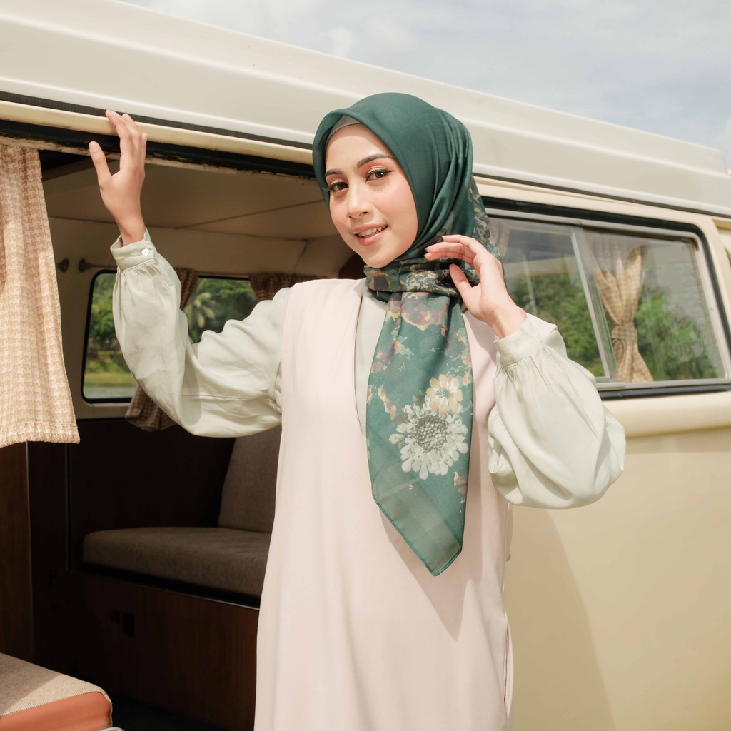 ALIF JILBAB SEGI EMPAT MOTIF PARIS PREMIUM KOREA - VORTE IN ELM GREEN ( SPR-D8-001 )