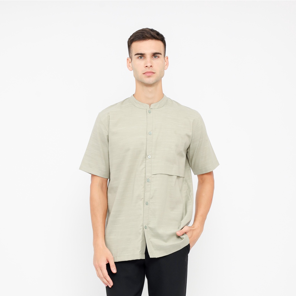 LOA STUDIOS - Baju Koko Kemeja Pria Polos Lengan Pendek Hijau Sage - Kasyfi