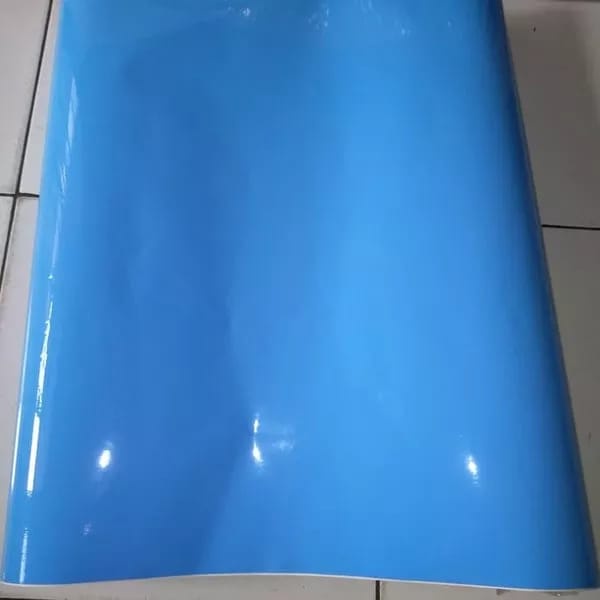 SKOTLET STIKER MOTOR 1 ROLL/SETIKER ICE BLUE GLOSSY