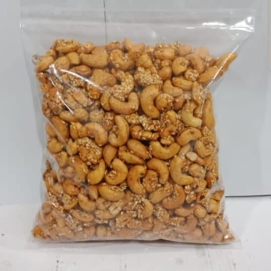 

KACANG MEDE MADU WIJEN SUPER GRADE A BERAT 500GR