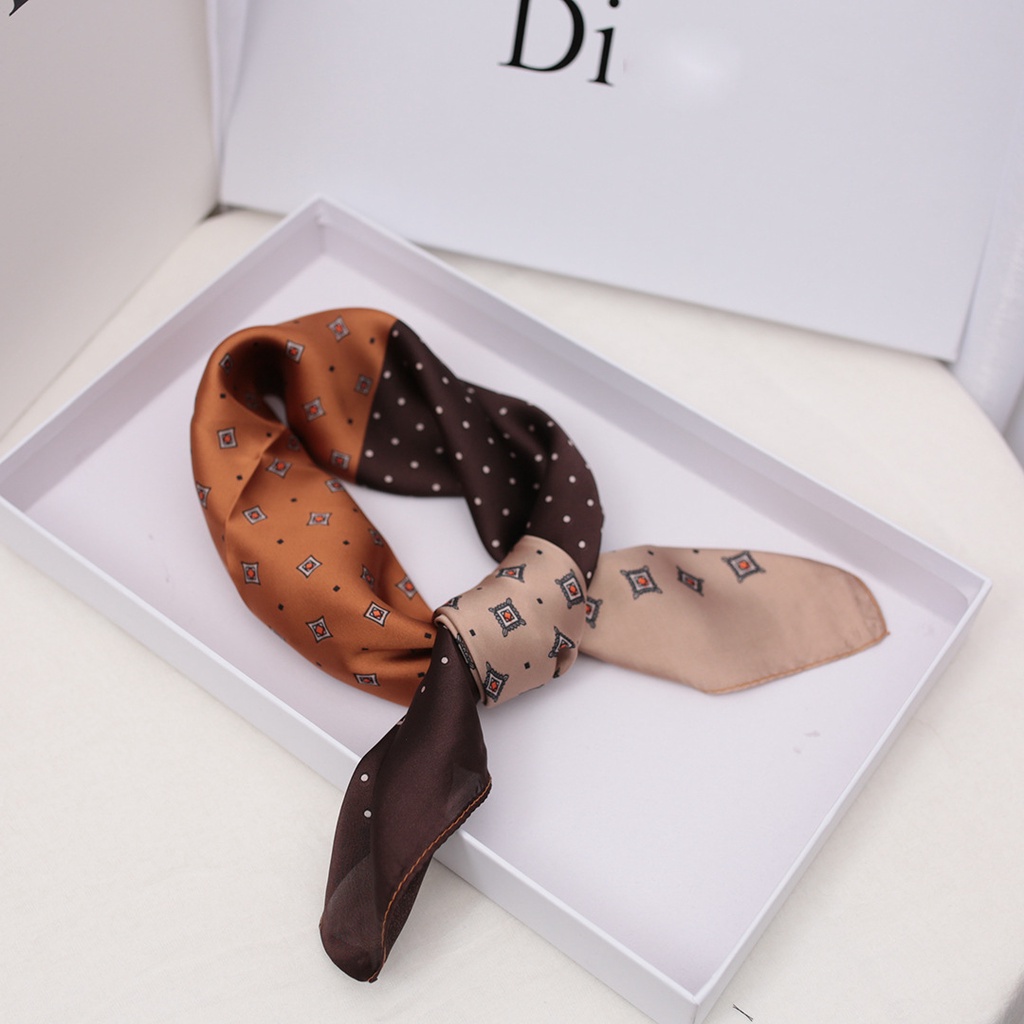 Syal 70*70 Gaya Yang Sama Bergaris Syal Sutra Wanita Syal Persegi Kecil Versi Korea All-match Kecil Profesional Syal Musim Panas Tipis Dekoratif Syal