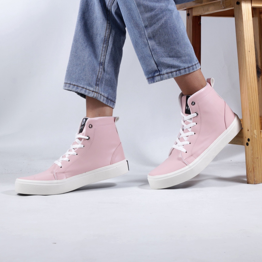 Sepatu Sneakers Wanita H 3754 Brand Hertz Sepatu Kets Boots Wanita Kuliah Santai Jalan Jalan Trendi Berkualitas - Pink