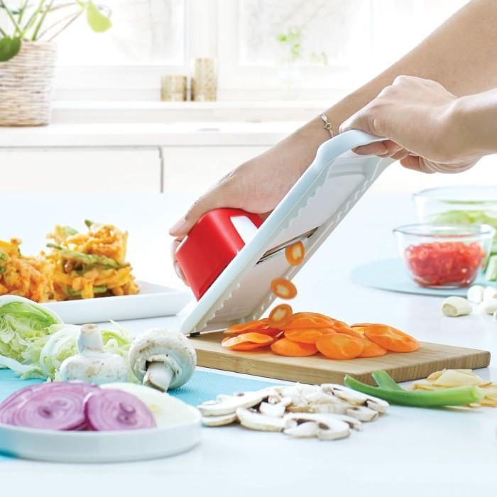 Terlaris Parutan Pengiris Bawang Tupperware / Serutan Wortel Sayuran Bawang