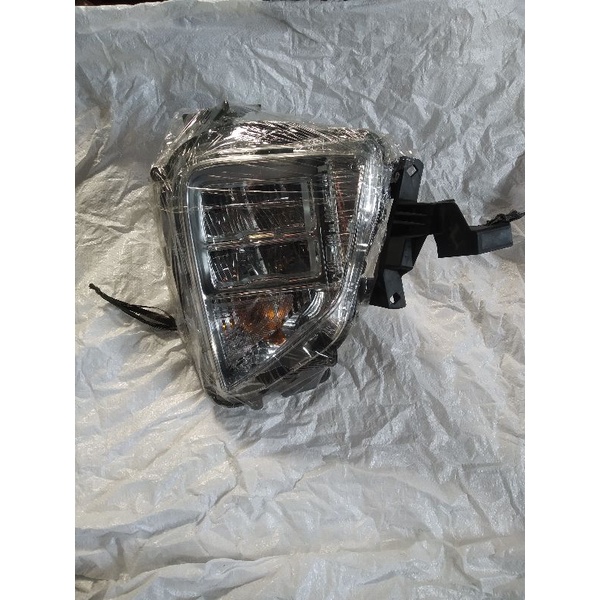 Headlamp xpander cross 2019 -2021