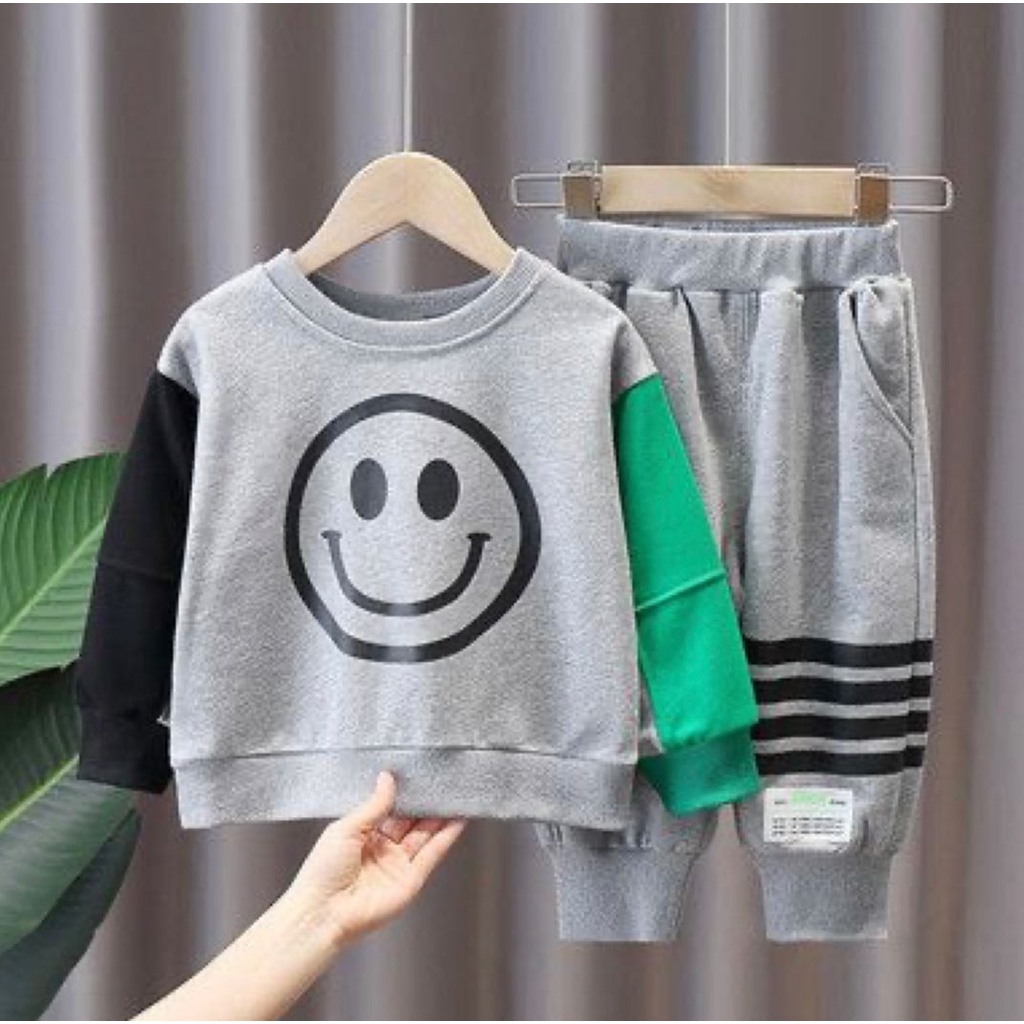 HAPPYSALE24--SETELAN SWEATER ANAK LAKI DAN ANAK PEREMPUAN TERBARU DAN TERMURAH PAKAIAN SETELAN FASHIOON ANAK ANAK MASAKINI 2023 USIA 1-5THN