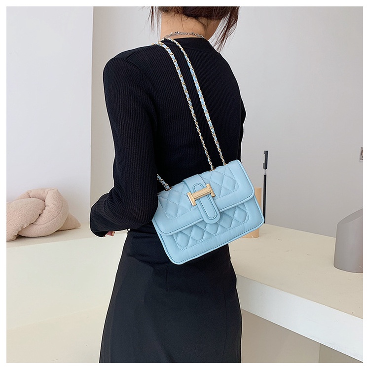 Tas Wanita Tas Selempang Tas Bahu Import Korean Tali Rantai Style Bag Shoulder Bag Vintage Sederhana Fashion Tas Slempang Wanita Terbaru Korea Impor Tas Bahu Portabel Sederhana