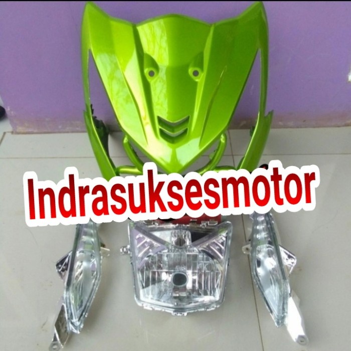 tameng dasi depan berikut lampu motor beat F1 2013 2015 hijau
