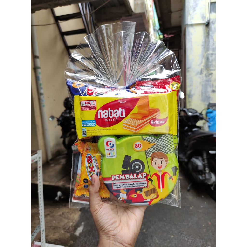 

souvenir ualng tahun/goodiebag ulang tahun/snack ulang tahun