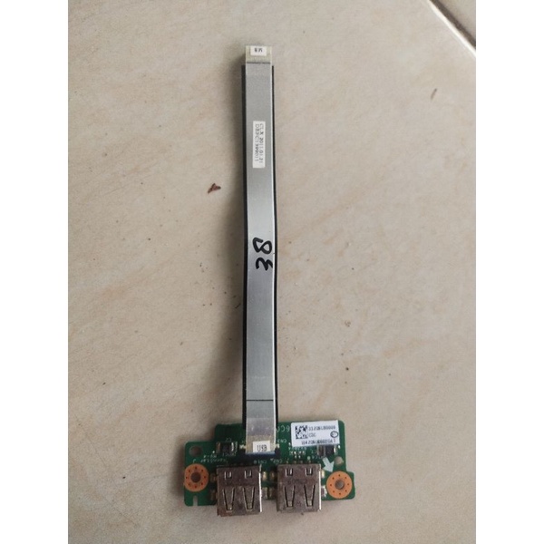 port USB Acer 4738