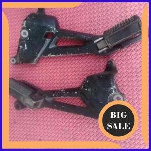 tools n parts footstep postep belakang honda megapro primus ori 140ZZ3