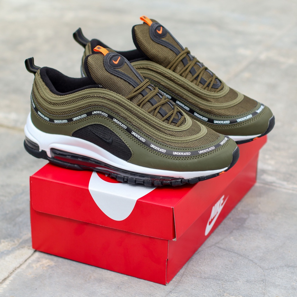 AM97 UNDEFEATED ARMY SEPATU PRIA LIMITED EDITION