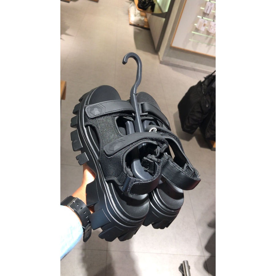 Sandal Sporty Stradivarius Full Black Original Store 100%