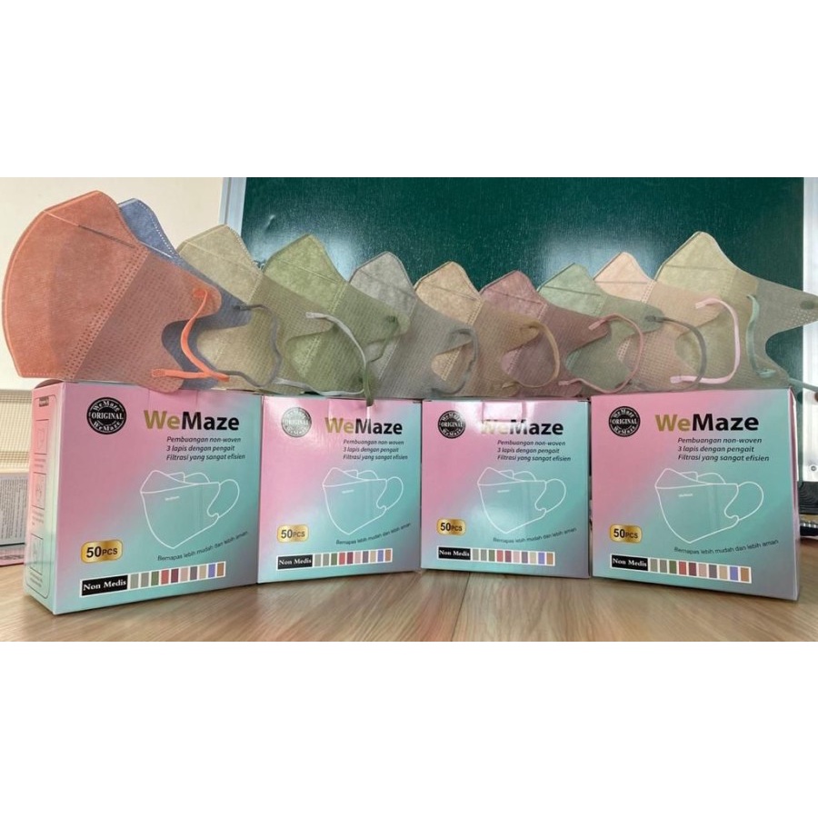 JM Masker Mouson 4D Fashion Duckbill 4 PLY isi 50 pcs Impor Disposable Mask Dewasa Hitam / Putih Color