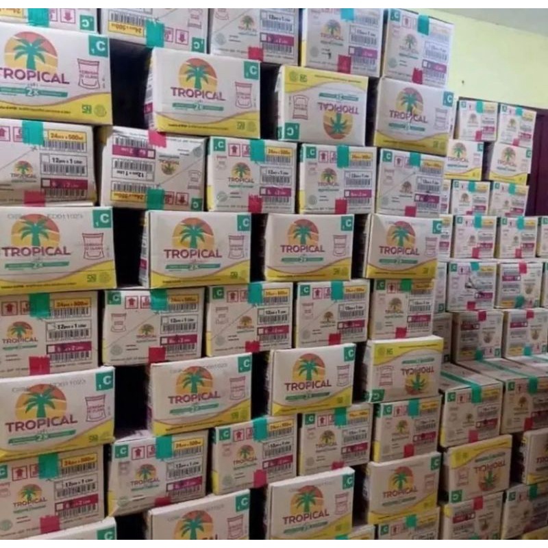 

PROMO MINYAK GORENG PREMIUM TROPICAL 2 LITER X 6 PCS ( 1 DUS ) FREE PACKING