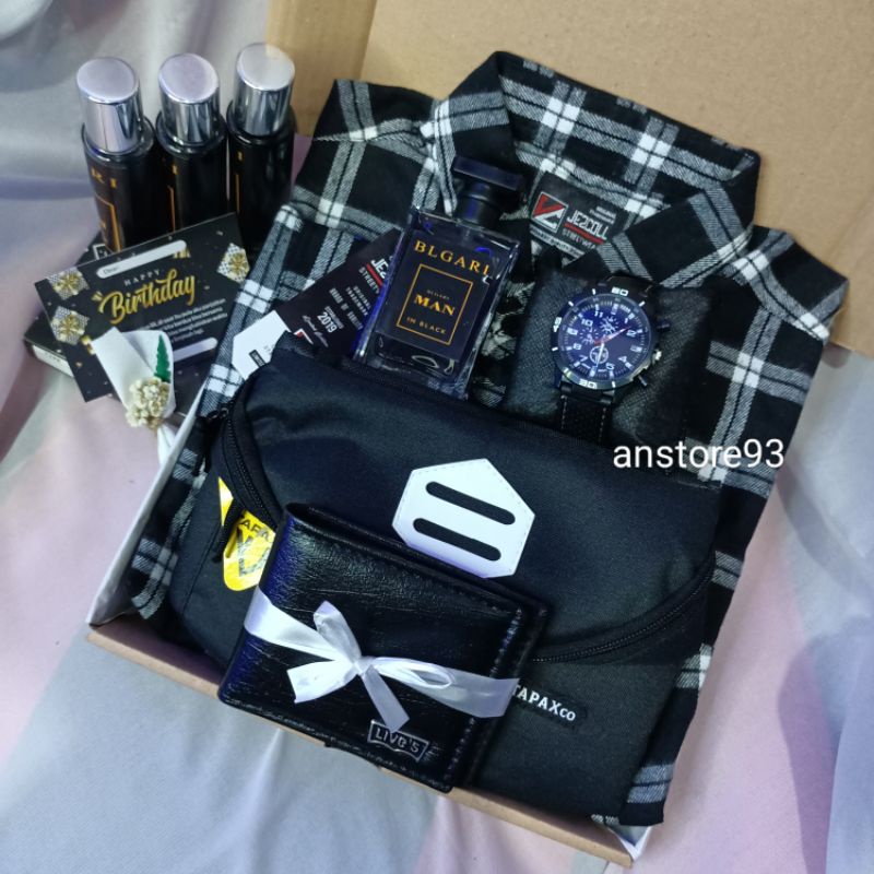 

COD HAMPERS COWOK KEMEJA PLANEL A01 | KADO ULANG TAHUN | GIFT BOX | HADIAH GRADUATION