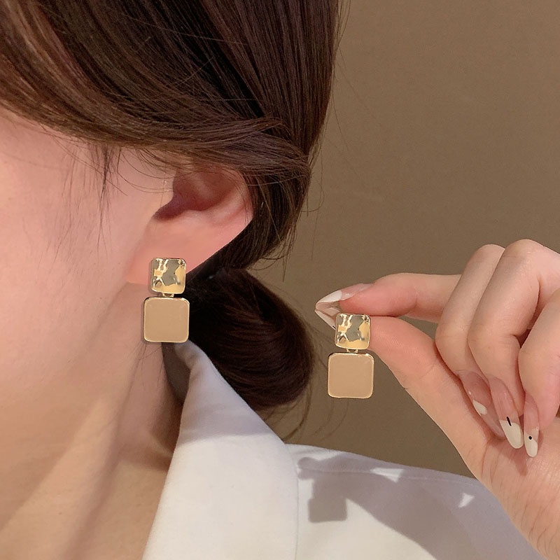 Musim Panas Anting Baru Retro Bunga Anting Mutiara Aksesoris fashion Korea