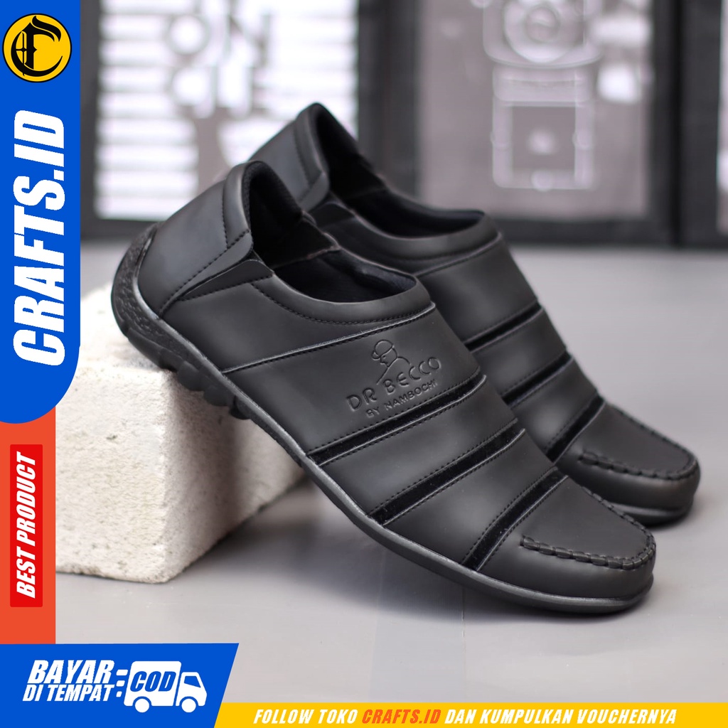 Sepatu Casual Slip On Kerja Pria Crafts Kitaro