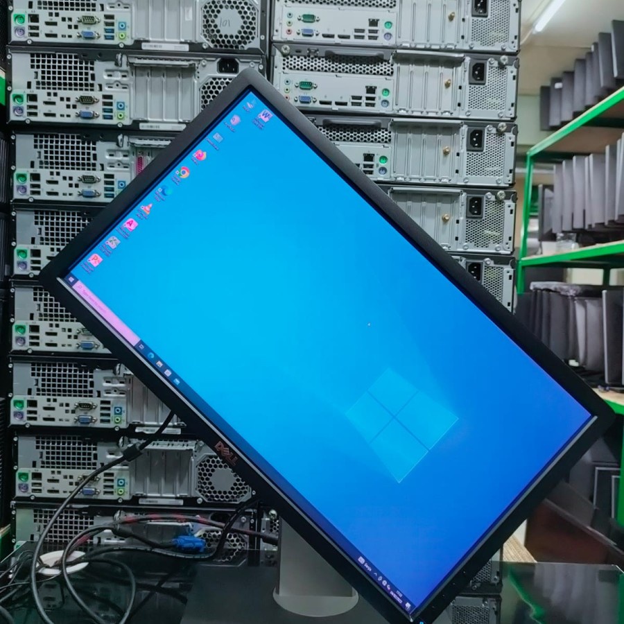 monitor dell u2212 HMC IPS ultrahasharp 22 inch