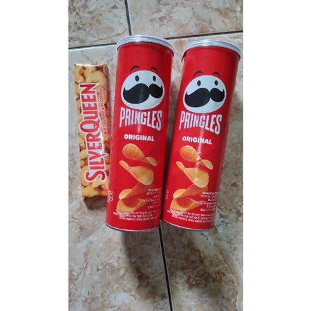 

Paket Pringles