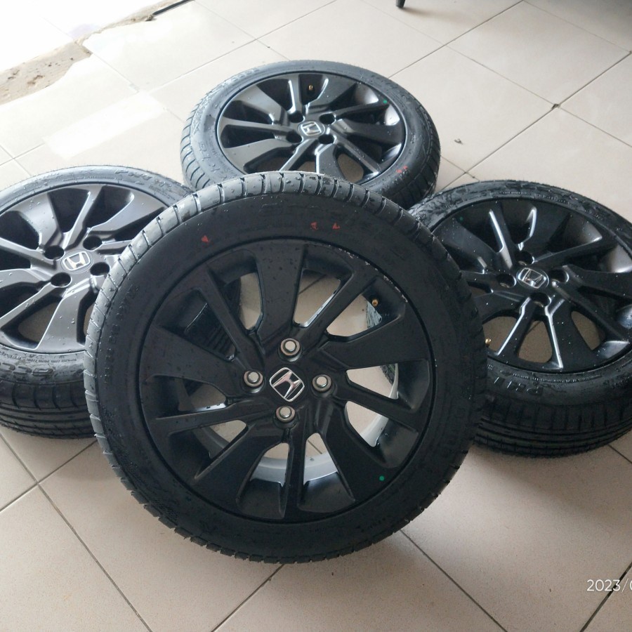 VELG MOBIL BEKAS STD BRIO RS R15X6 BAUT 4X100 ET50  + PHI 185 55 R15