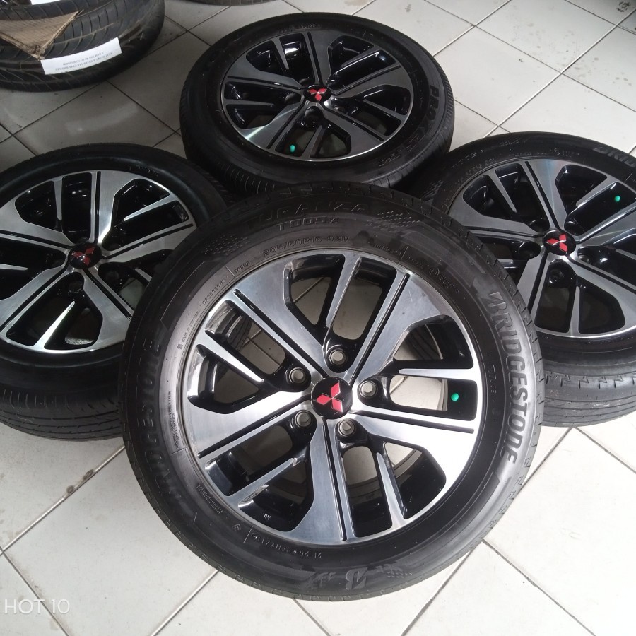 VELG MOBIL BEKAS STD X PANDER RING 16 LEBAR 6,5 LUBANG 5 ET 46 + BAN 205 60 R16