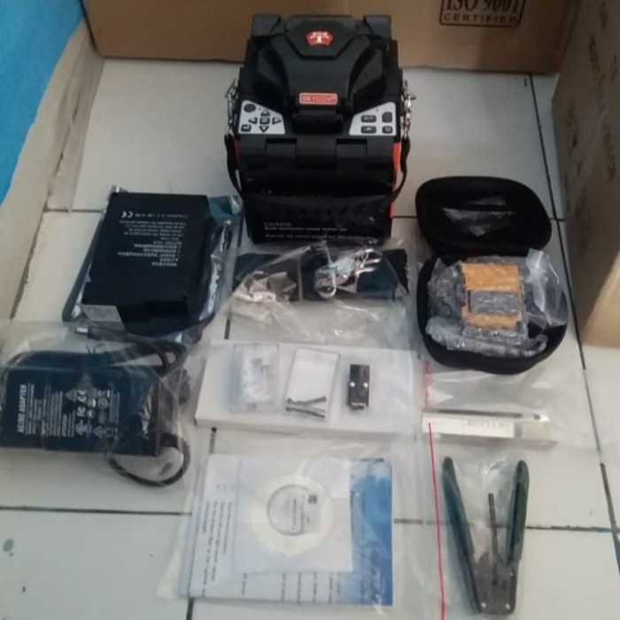 Fusion splicer SKYCOM T208H / splicer FTTH skycom T208H
