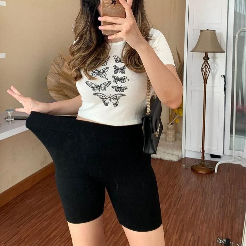 Leging Pendek Shot Short strit jumbo