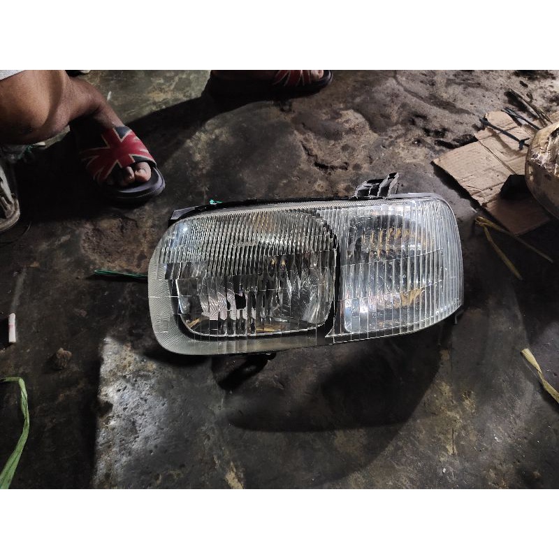 Headlamp Ford Escape 2003 2004 2005 2006 Original