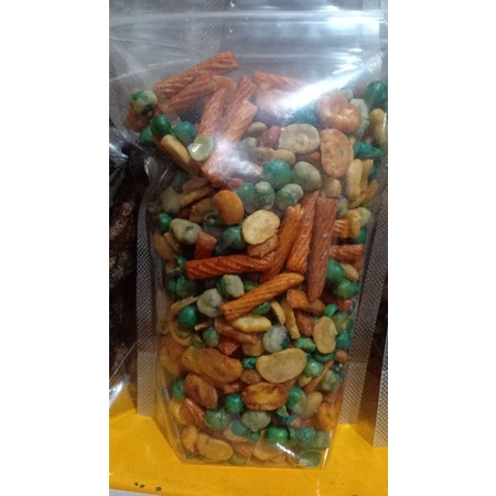 

Kacang Mix 250 g