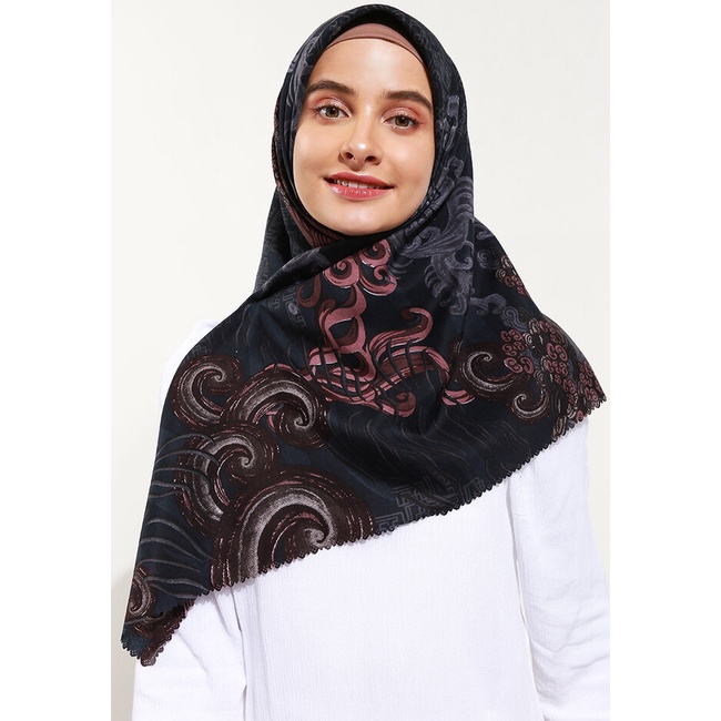 Hijab Scarf Abree Franc Asli 100% Penutup Leher Voal Segi Empat Nesma Black Nyaman