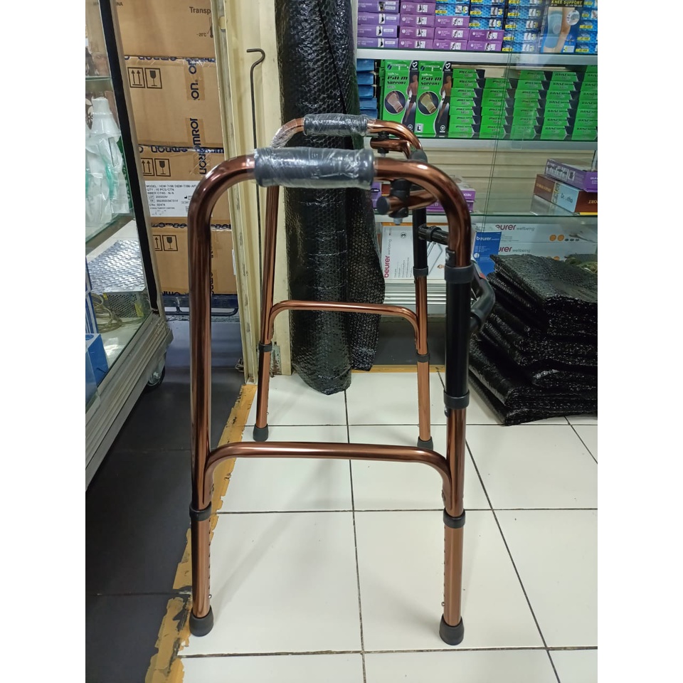 Walker Alat Bantu Jalan / Alat Latihan Berjalan GEA FS919L / FS-919L / FS 919 L Warna Gold