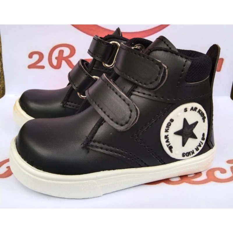 Sepatu Boot Anal Laki Laki Model Perkat 2 fariasi Bola Bintang