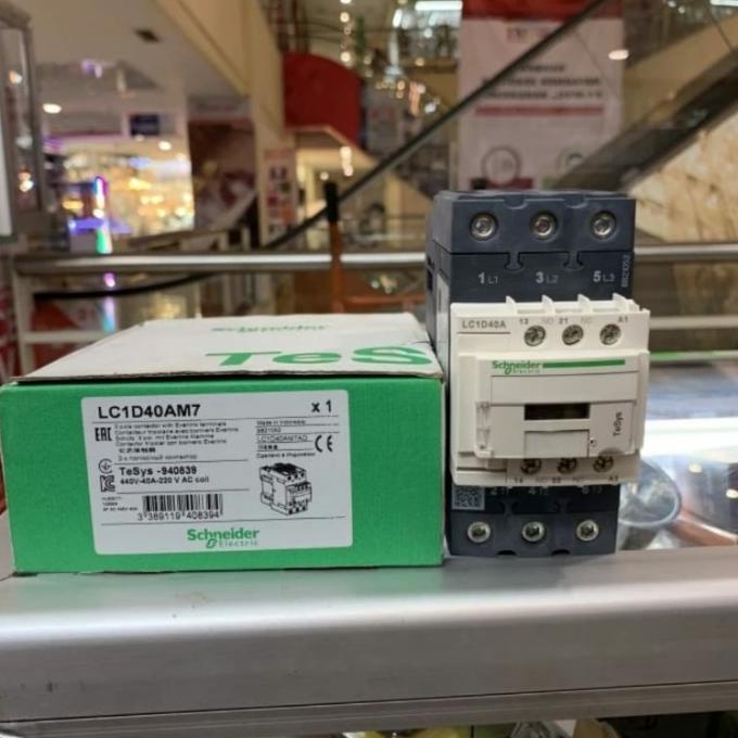Kontaktor LC1D40AM7 LC1D40A Schneider Electric
