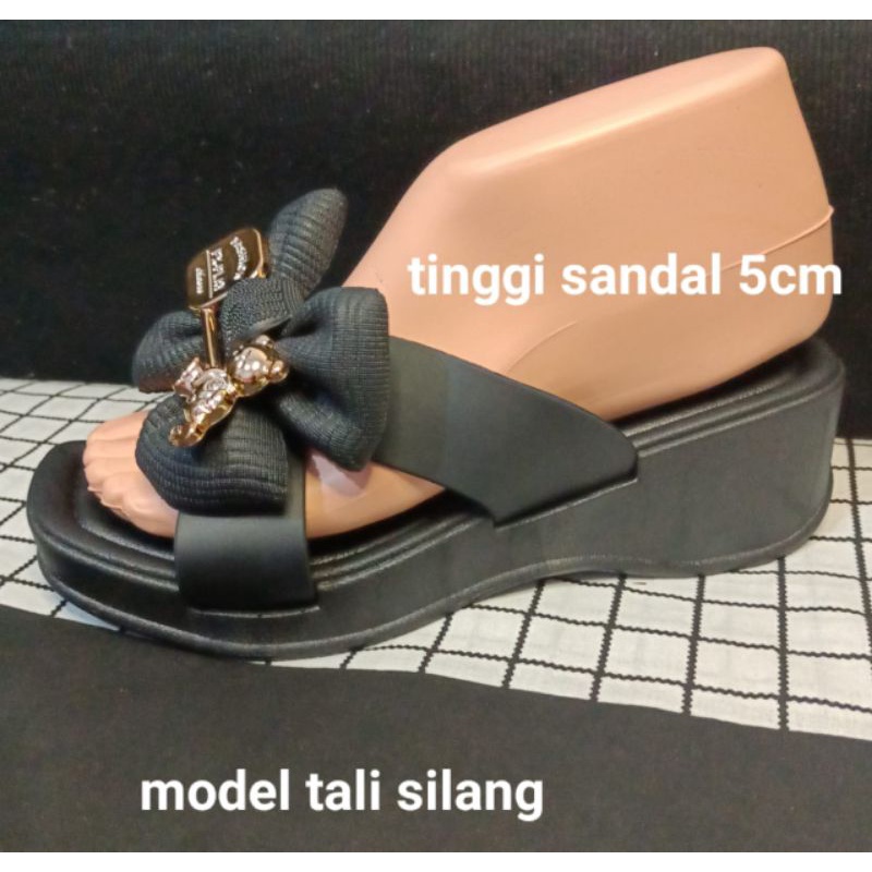 Sandal Wedges Jelly Pita Boneka Balance 2212