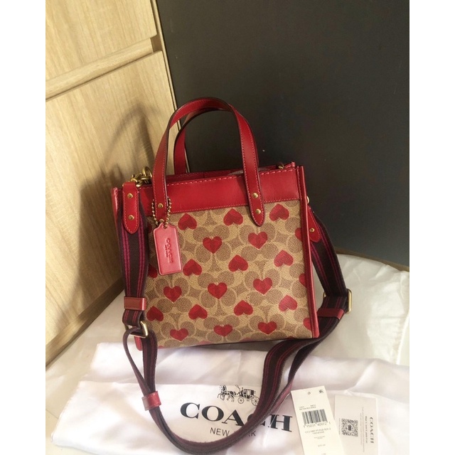 COACH FIELD TOTE SIGNATURE TAN RUST WITH HEART RETAIL BUTIK PRELOVED