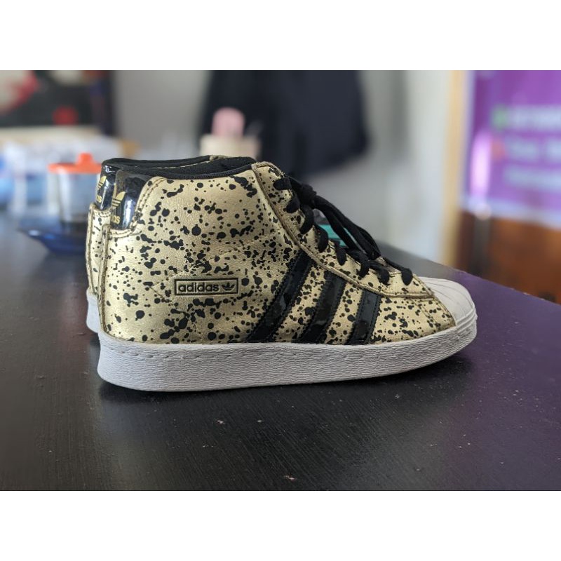 sepatu second adidas super star high gold size 38