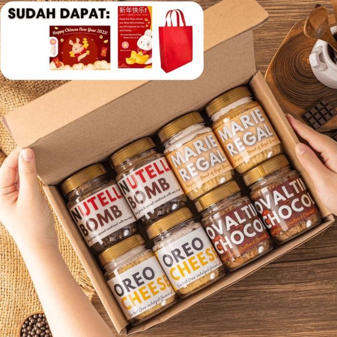 

READY HAMPERS IMLEK / SINCIA / CNY - PAKET KUE PROSPERITY BUNDLE G6416BUJN