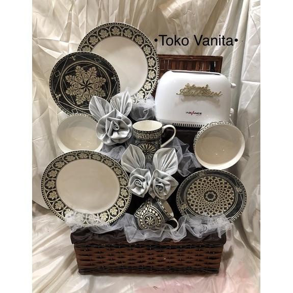 

Produk - Parcel Lebaran Piring 2022 Promo Best Seller!!