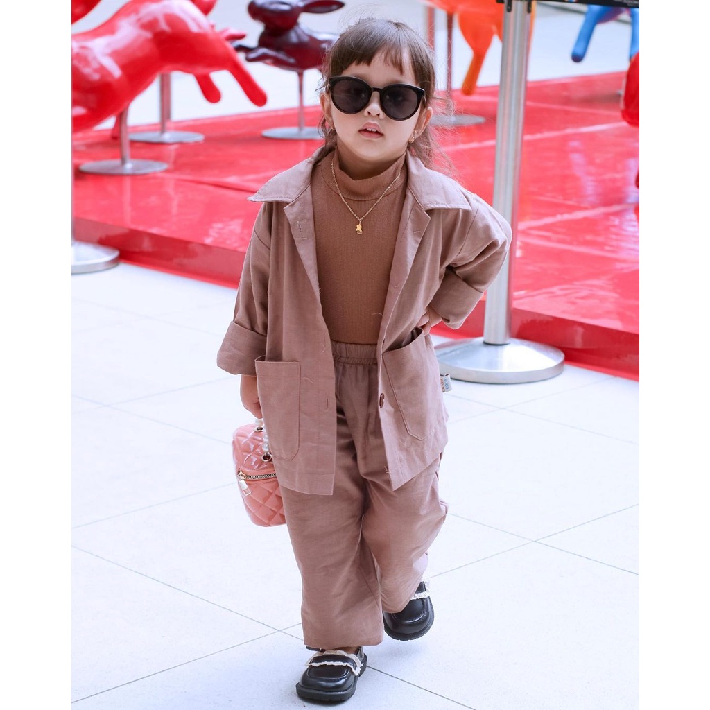 BLAZER KIDS SET MOONSCARE KOREAN STYLE - BLAZER ANAK - SETELAN BAJU ANAK KOREAN STYLE - BLAZER SET KIDS PEREMPUAN - BAJU LEBARAN ANAK PEREMPUAN- BAJU LEBARAN ANAK PEREMPUAN- OUTFIT LEBARAN PEREMPUAN