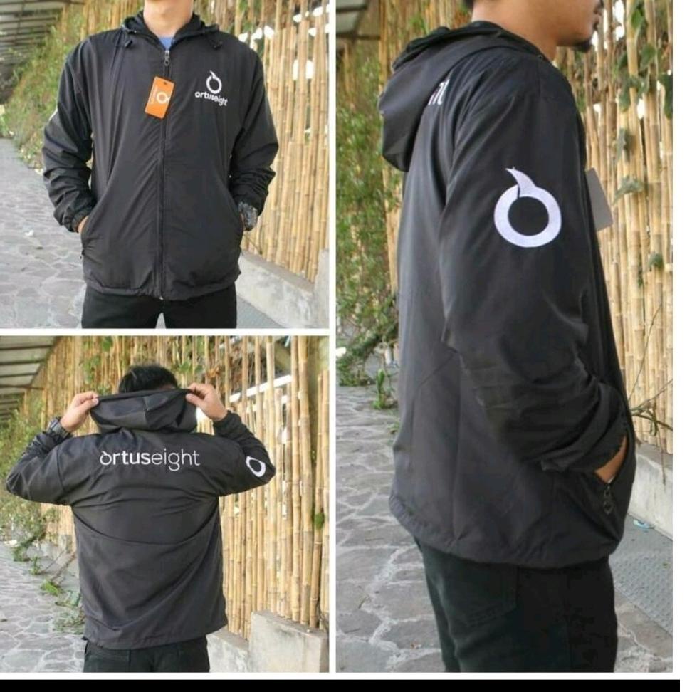 BOOMING JAKET PARASUT ORTUS OLAHRAGA RUNNING JAKET BOLA JAKET FUTSAL JAKET LARI