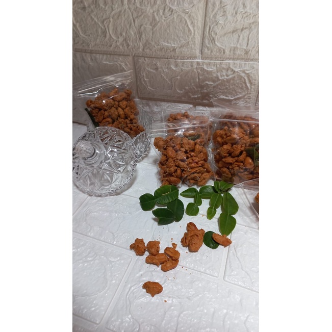 Kacang Thailand ala hawai aroma daun jeruk 50gr