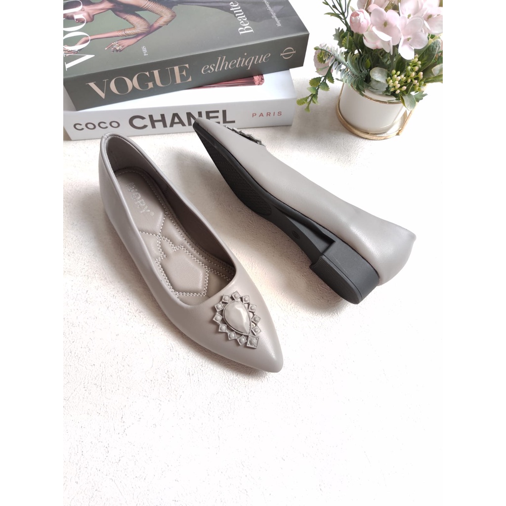 IVORY Sepatu Wanita Heels 2cm Pantofel Kerja 328-SP169