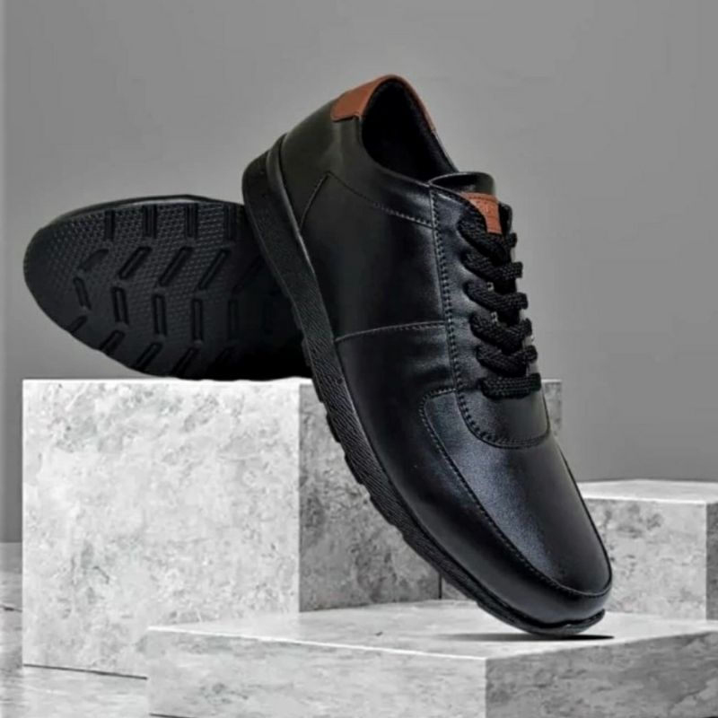 MZIO Black Sepatu Casual Pria Formal Men-704 Sneaker Pantofel Cowok 39.44 Full Black Empuk Style Clasik, 39