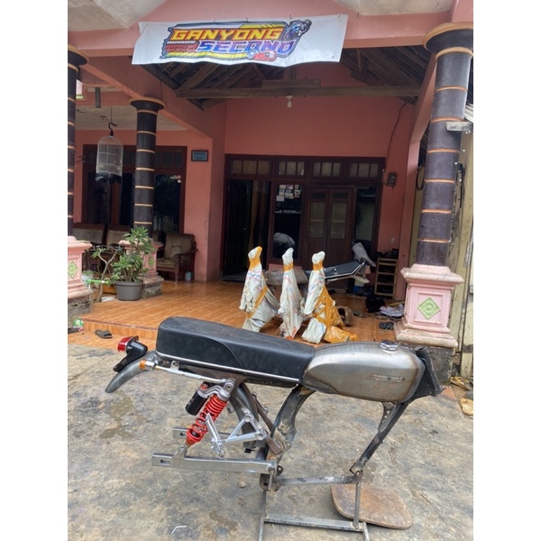 body cb set seperti di foto body cb 125