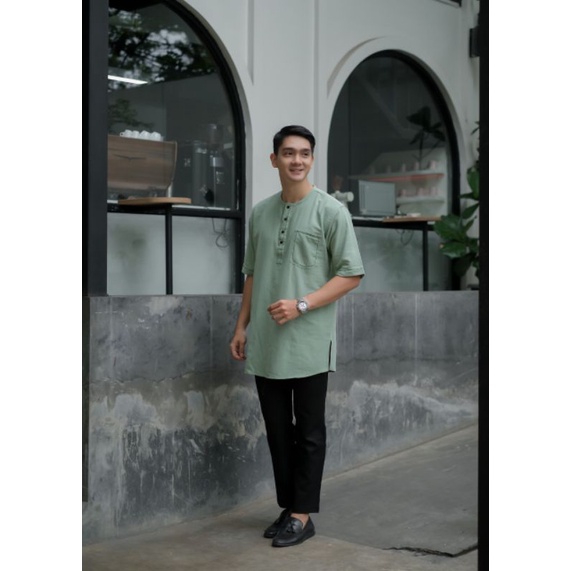 Baju koko Linen Hijau Sage Lengan Pendek Arkana Style